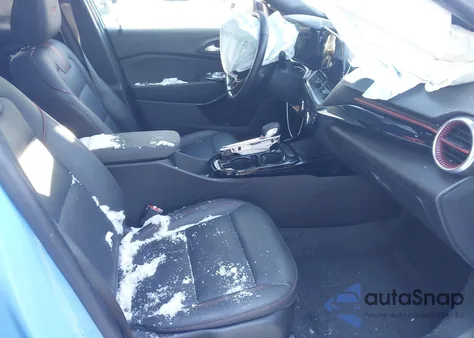 2024 Chevrolet Trax Fwd 2Rs z USA, uszkodzony, nr VIN KL77LJE25RC056854